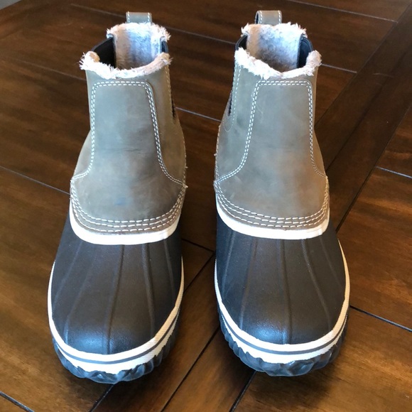 Eddie Bauer Weatherproof boots - Picture 5 of 13